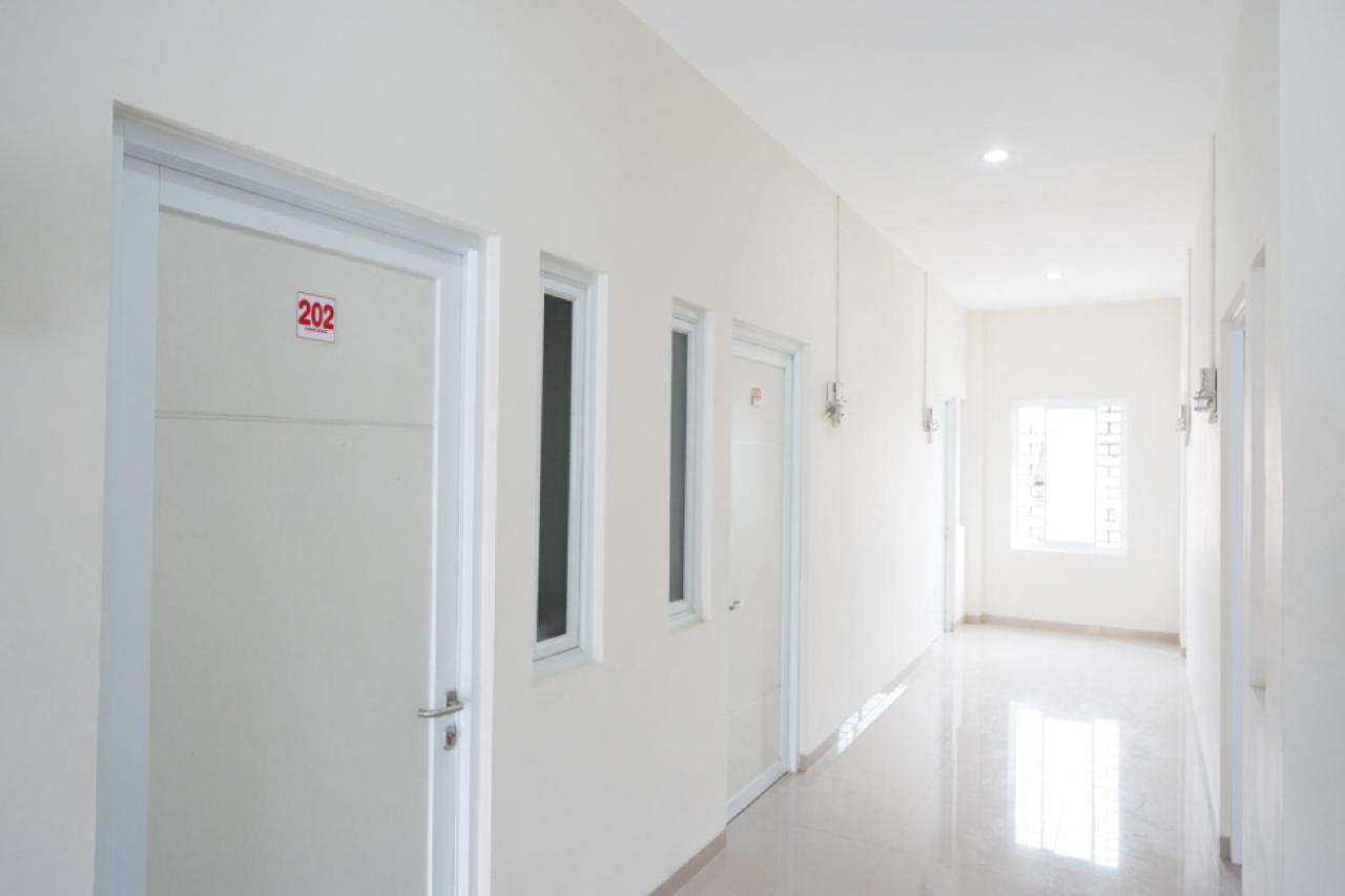 Reddoorz Near Pacific Mall 2 2*