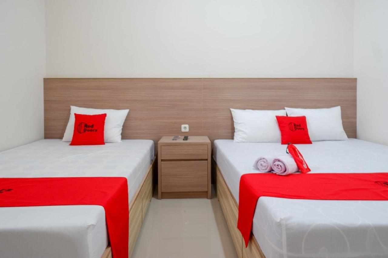 Reddoorz Near Pacific Mall 2